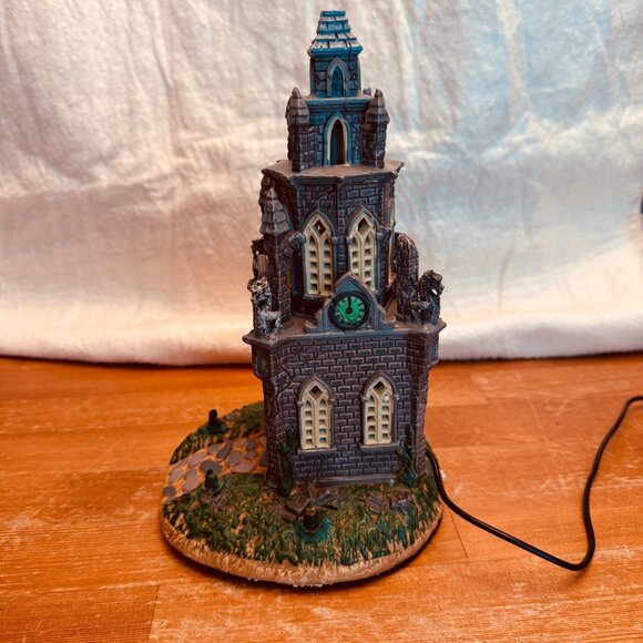 Lemax Spooky Town Halloween Gothic Animated Lighted Building Flying Witch Ghost - Picture 5 of 5